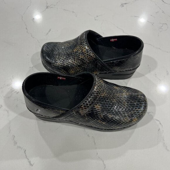 Sanita Original Danish Professional Snake Print Clogs Shoes 36 / 5.5 US - Picture 1 of 10